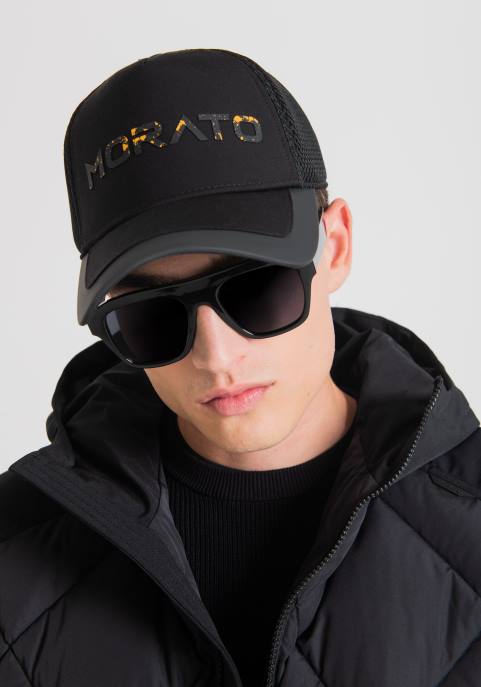 Antony Morato mężczyźni czapka z daszkiem z popeliny z logo odprysków farby VNLT382 Akcesoria czarny