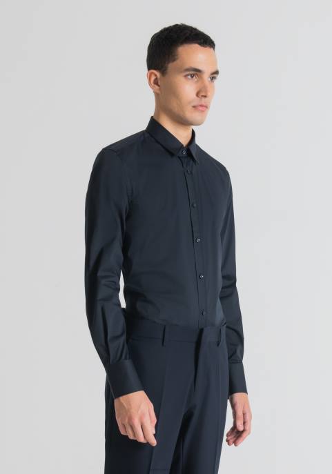 Antony Morato mężczyźni Koszula milano o bardzo dopasowanym kroju, wykonana z modnej popeliny z domieszką elastycznej bawełny VNLT123 odzież niebieski atrament