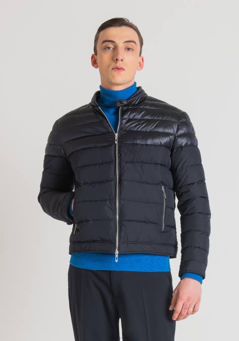 Antony Morato mężczyźni Kurtka nylonowa o regularnym kroju z technicznymi detalami z tkaniny VNLT13 odzież niebieski atrament