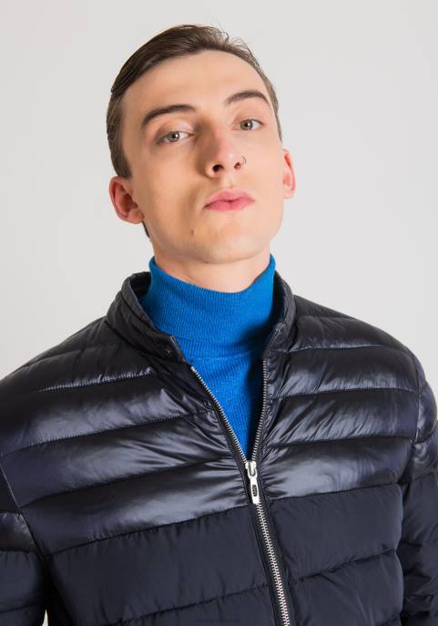 Antony Morato mężczyźni Kurtka nylonowa o regularnym kroju z technicznymi detalami z tkaniny VNLT13 odzież niebieski atrament