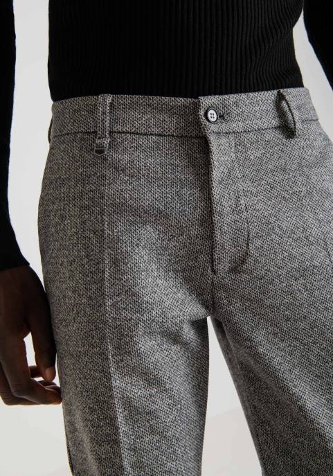 Antony Morato mężczyźni Spodnie Ashe o bardzo obcisłym kroju z elastycznej mieszanki wiskozy VNLT252 odzież średni szary melanż